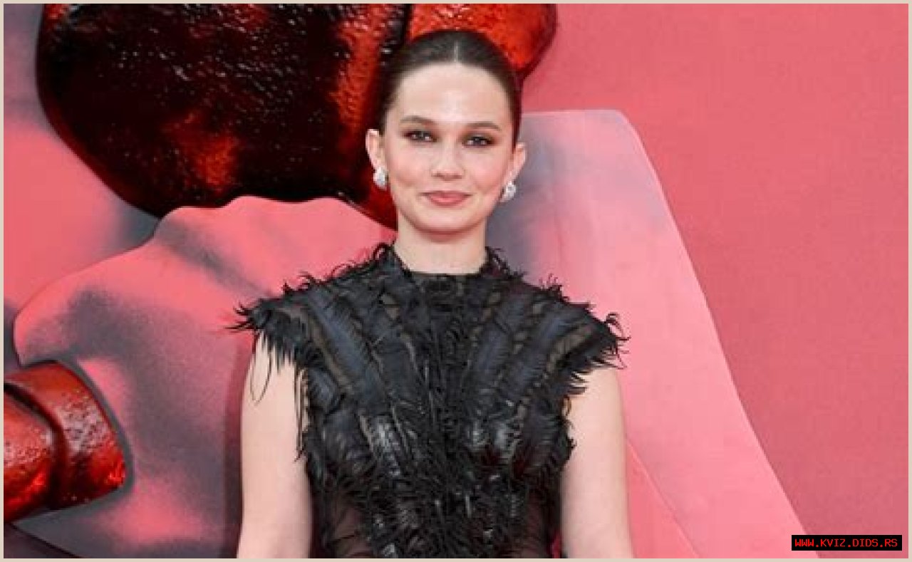 Is Cailee Spaeny Single? Get The Facts